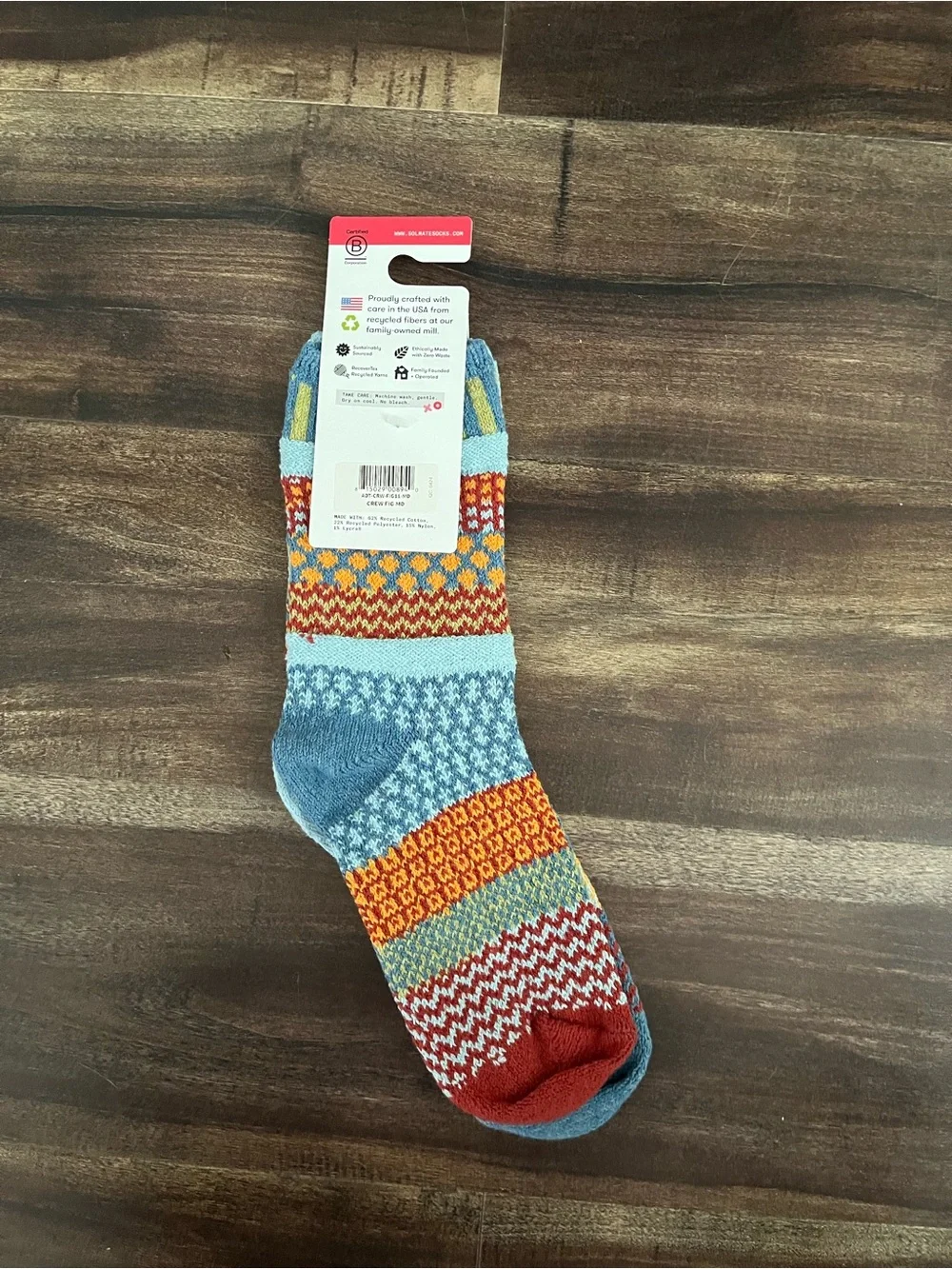 Women’s Medium Multicolor Solmate Socks brand new